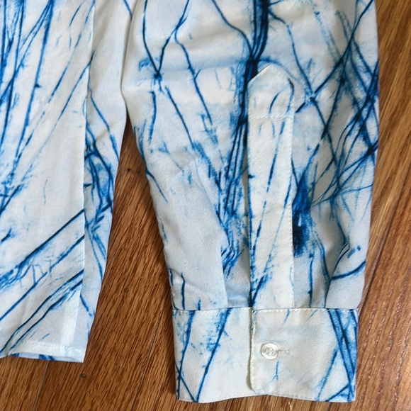 Calvin Klein Blue and White Long Sleeve Graphic Blouse Size Large - Picture 9 of 11